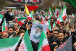 Tahran'da Şehit Ayetullah Seyyid Ali Hamaney için anma merasimi