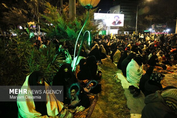احیای شب بیست و سوم ماه مبارک رمضان در بجنورد
