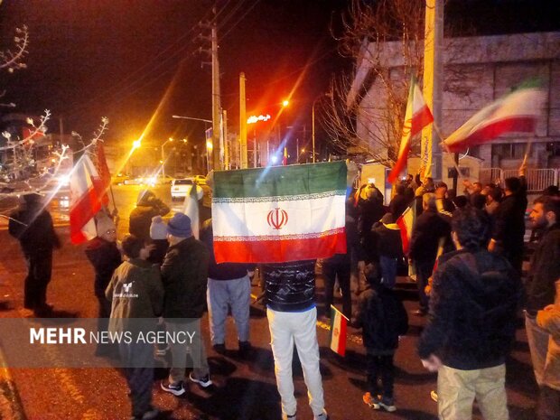 تجمع مردم کامیاران در ویژه‌برنامه «امت شهیدپرور»