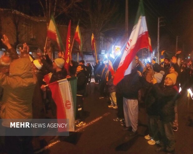 تجمع مردم کامیاران در ویژه‌برنامه «امت شهیدپرور»