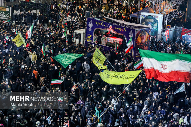 سومین شب قدر و وداع با سپهبد شهید «محمد پاکپور» در اراک