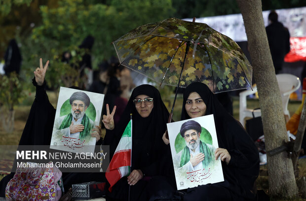 احیای شب بیست و سوم ماه مبارک رمضان در بوشهر