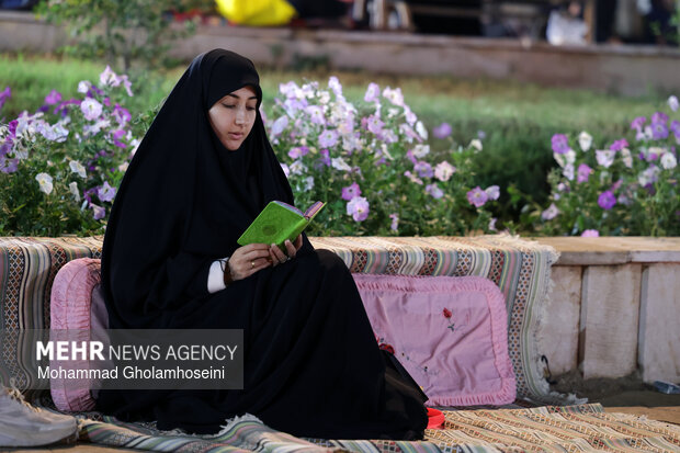 احیای شب بیست و سوم ماه مبارک رمضان در بوشهر