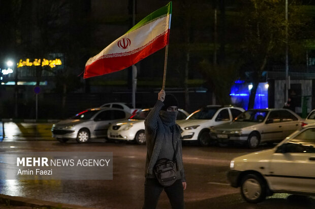 احیا زیر باران در شیراز