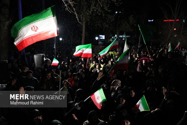 احیای شب بیست و سوم ماه مبارک رمضان در هیئت عاشورائیان شرق تهران