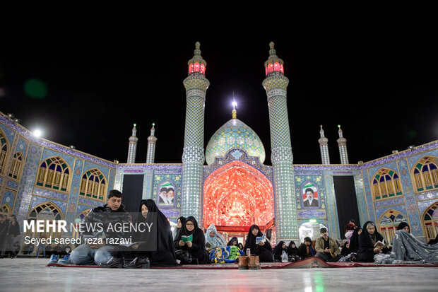 احیای شب بیست و سوم ماه مبارک رمضان در گلزار شهدا هلال بن علی (ع)