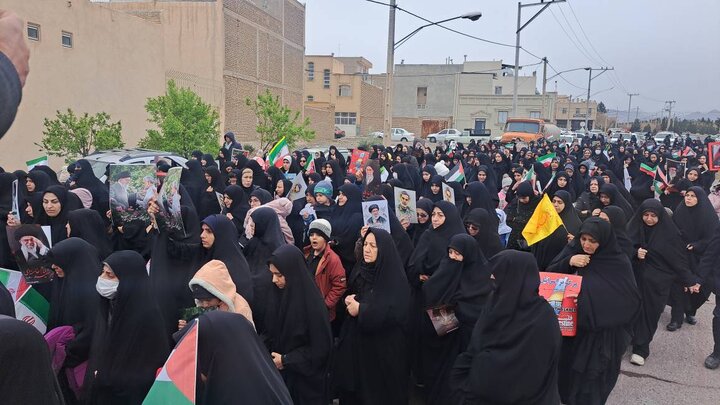 فریاد وحدت و مقاومت اردستانی ها در راهپیمایی سرنوشت ساز روز جهانی قدس