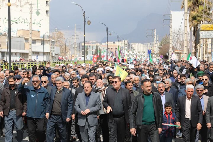 وحدت و رهبری هوشمندانه رمز اقتدار ایران در برابر توطئه‌ها است