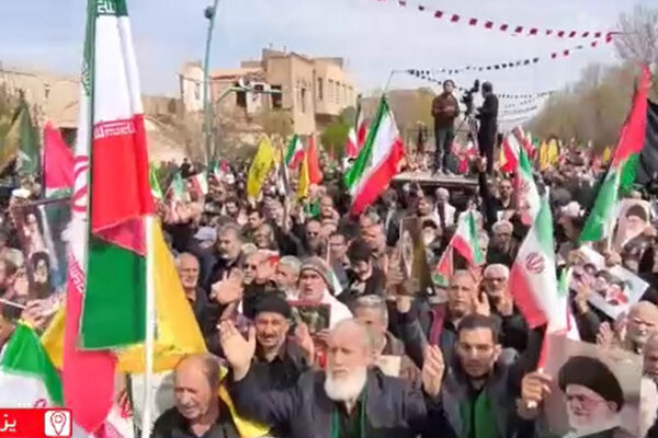 Yezd halkından Kudüs Günü Yürüyüşü'ne yoğun katılım