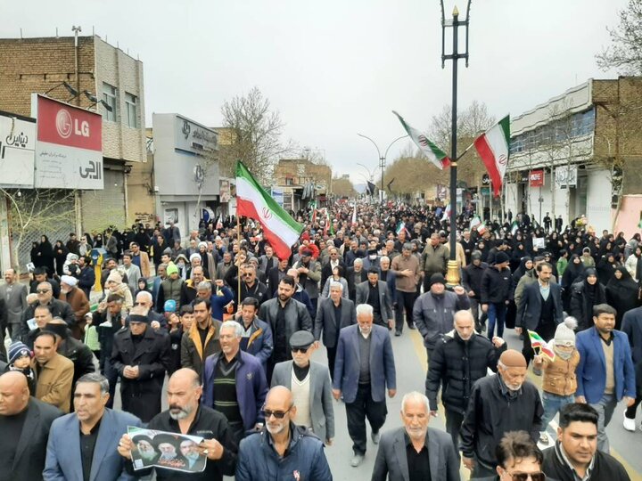 لبیک یا خامنه ای همزمان با روز قدس در کاشمر 