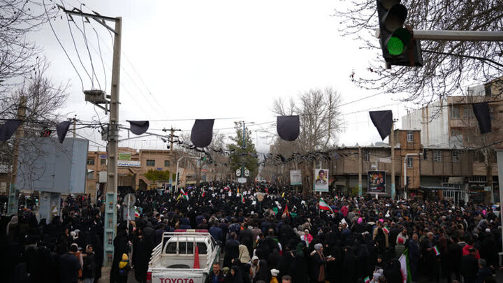 شور حضور در شهرستان‌های لرستان؛ فریادی آزادی قدس از بروجرد تا الشتر