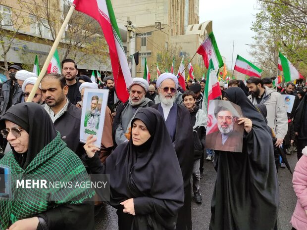 ملت ایران با لبیک به ندای رهبرانقلاب صحنه‌ای تاریخی در روز قدس آفریدند