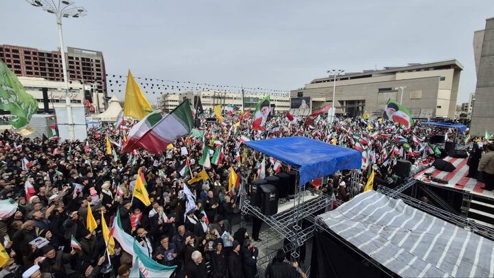 حضور پرشور نوجوانان و جوانان مشهدی در روز قدس