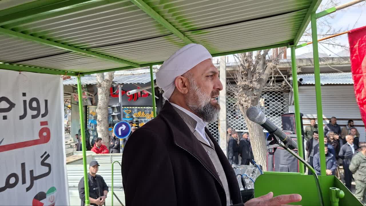 امام جمعه اشنویه: روز قدس نماد صف بندی حق در مقابل باطل است