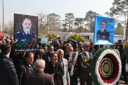 تەرمی وەزیری شەهیدی بەرگری ئێران ئەسپاردە کرا