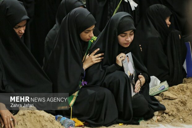 تشییع و تدفین سه شهید اقتدار جنگ رمضان در شهر بندرعباس