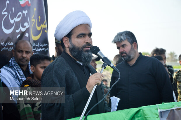 امام جمعه رودان: خون شهدا وحدت ملی را در برابر دشمنان مستحکم‌تر کرد