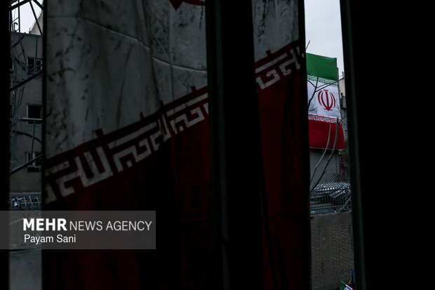 آثار تجاوز به مناطق مسکونی تهران
