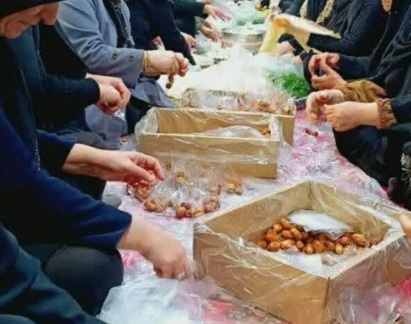 بانوان همدانی پای کار انقلاب و دفاع از کشور هستند