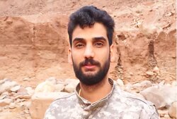 هنرمند گرمساری شهد شهادت نوشید؛ «ایزدیار» از صحنه تئاتر تا معراج شهدا