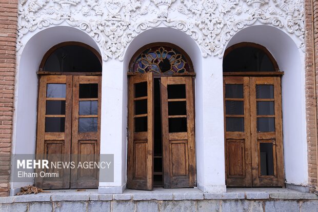 آثار تجاوز آمریکایی - صهیونی به بناهای تاریخی سنندج