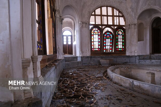 آثار تجاوز آمریکایی - صهیونی به بناهای تاریخی سنندج