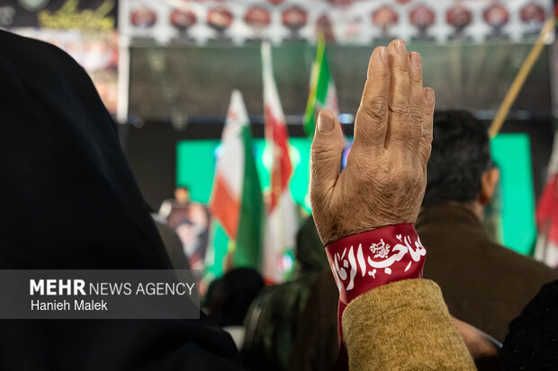 خروش باشکوه مردم در هشتبندی هرمزگان علیه تجاوزگران آمریکایی-صهیونیستی