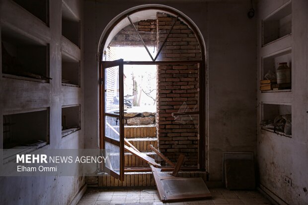 آثار تجاوز آمریکایی - صهیونی به بناهای تاریخی سنندج