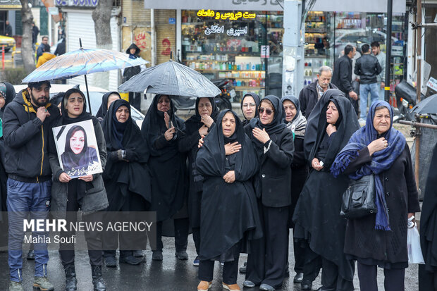 تشییع پیکر شهدای تجاوز آمریکایی - صهیونی در اراک