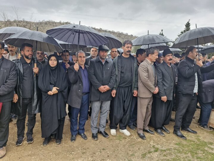 حماسه اشک و استقامت در ایوان؛ آسمان در سوگ شهدایی که گریست