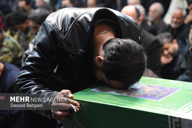 تشییع پیکر مطهر سردار «محمد شیرازی» در مشهد