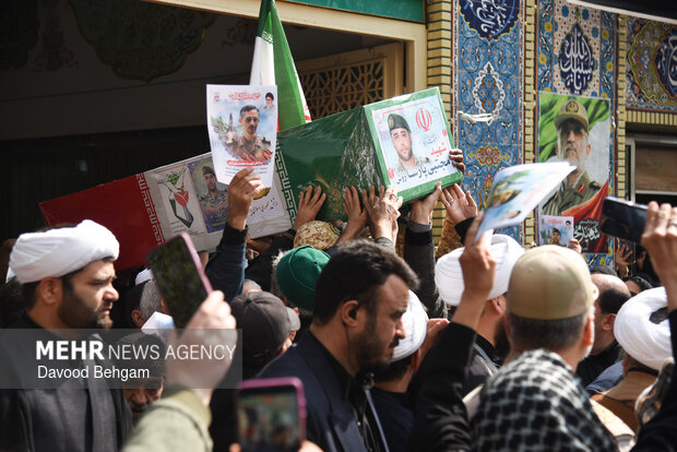 تشییع پیکر مطهر سردار «محمد شیرازی» در مشهد