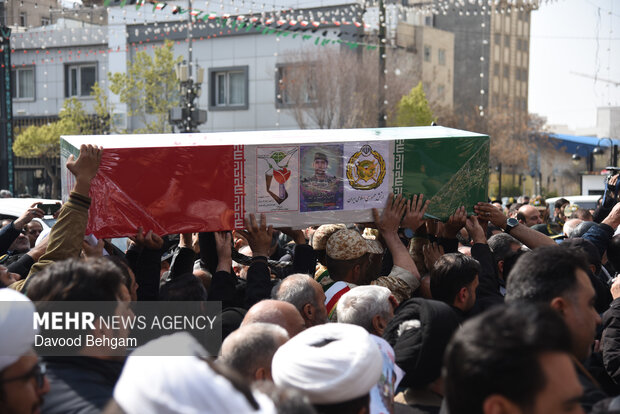 تشییع پیکر مطهر سردار «محمد شیرازی» در مشهد