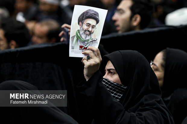 مراسم تجدید میثاق جنبش دانشجویی با آرمان های امام شهید
