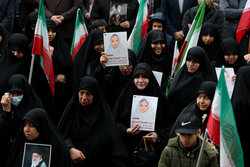 گرگانی‌ها در لحظه تحویل سال، امید را زنده کردند