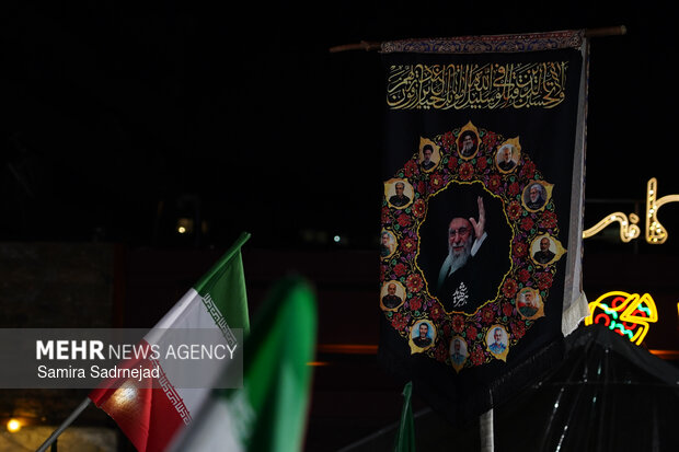 تجمع مردمی «ما به سوی میدان جنگ پرواز می‌کنیم»