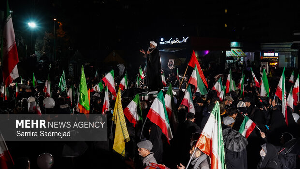 تجمع مردمی «ما به سوی میدان جنگ پرواز می‌کنیم»