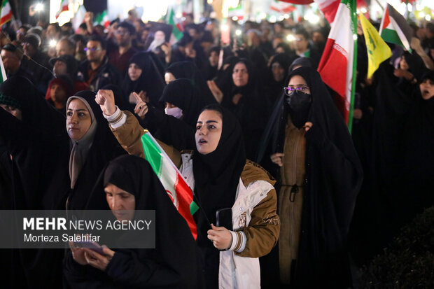 تشییع پیکر شهید «سجاد نادری زانیانی» در شهرکرد