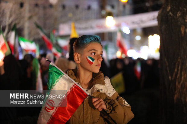 تشییع پیکر شهید «سجاد نادری زانیانی» در شهرکرد
