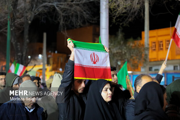تشییع پیکر شهید «سجاد نادری زانیانی» در شهرکرد