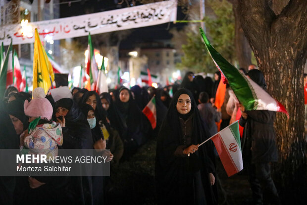 تشییع پیکر شهید «سجاد نادری زانیانی» در شهرکرد