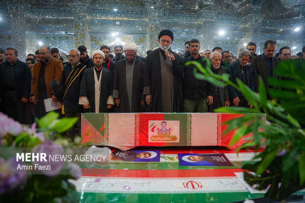 تشییع 5 شهید مدافع وطن در شیراز