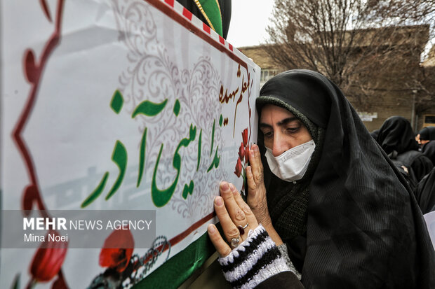 تشییع پیکر شهدای جنگ رمضان در تبریز