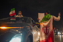 پنجمین شب نوروز در شاهرود؛ تجدید بیعت مردم دیار ۱۷۰۰ شهید با رهبری