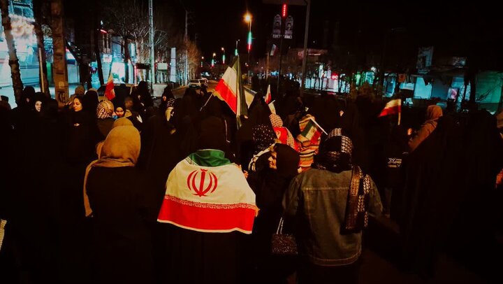 تجمع مردم عزادار و انقلابی کامیاران