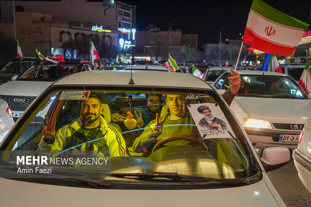 رژه خودرویی مردم شیراز