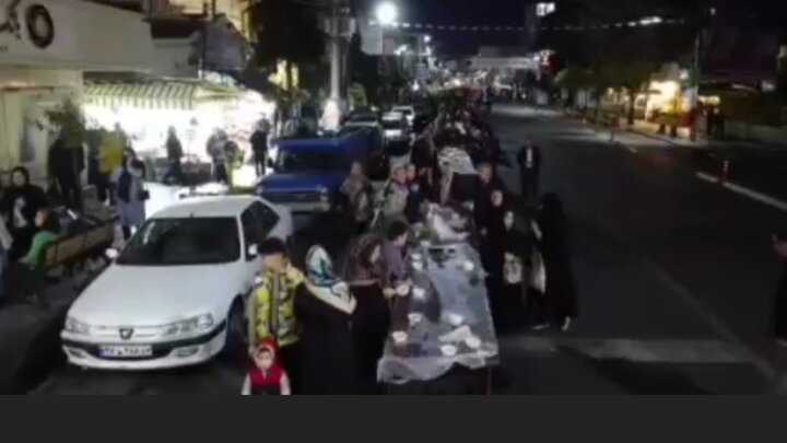 سفره افطاری در میادین شیرود
