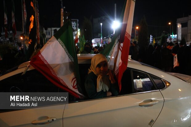 اجتماع حمایت از رزمندگان در مقابله با دشمن آمریکایی - صهیونی