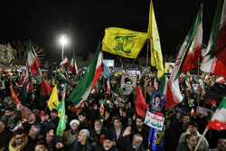 اجتماع شبانه تبریزی‌ها در دفاع از امنیت کشور