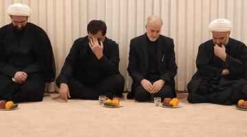 دیدار استاندار قم با خانواده شهید لاریجانی